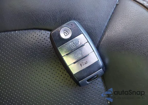 2016 Kia Soul + из США, поврежденный, VIN KNDJP3A59G7822938